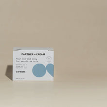 Load and play video in Gallery viewer, PERSONALISE YOUR ROUTINE: Pack Cream 50ml + Serum 15ml
